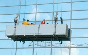 Window cleaning in Marrakech